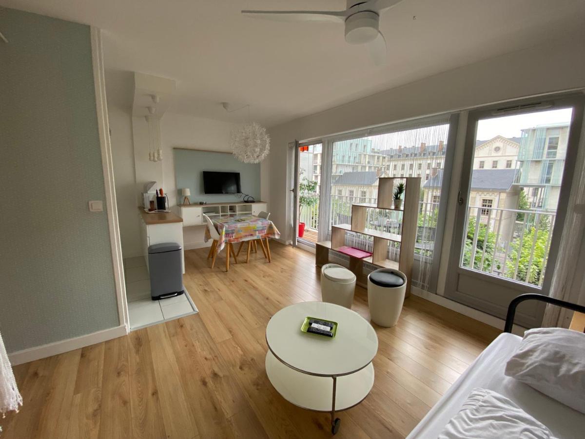 Studio Morgane-Balcon Couvert-Wifi-Pres Centre-Linge Et Menage Reims Buitenkant foto
