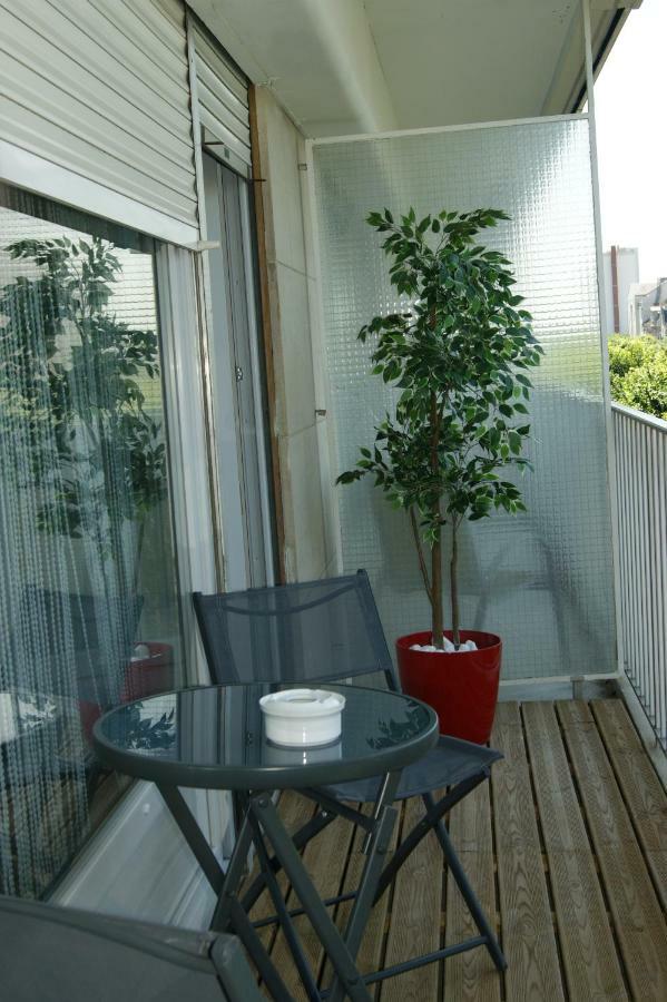 Studio Morgane-Balcon Couvert-Wifi-Pres Centre-Linge Et Menage Reims Buitenkant foto